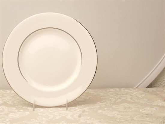 Picture of Dinner Plates