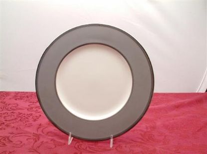 Picture of 9"accent Salad Plate
