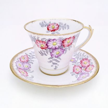 Picture of Vintage Art Deco Roslyn Bone China 'Bracken' Tea Cup & Saucer