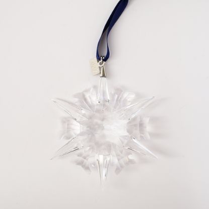 Picture of Swarovski Annual Edition Snowflake Ornament 2002 with Original Box, No COA