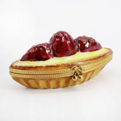 Picture of Limoges Porcelain Strawberry Tart Trinket Box 