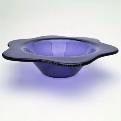 Picture of Annieglass Purple Petal Bowl