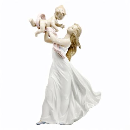 Picture of 'My Little Sweetie' Porcelain Figurine #6858 by Lladro
