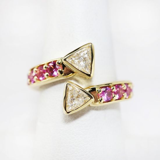 Picture of 18k Yellow Gold Diamond & Sapphire Bypass Ring