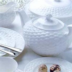 Show products in the Belleek Basketweave pattern