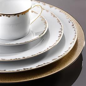 Show products in category Capucine