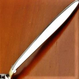 Show products in the Narragansett Gold pattern