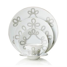 Show products in the Brandebourg Platine pattern