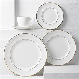 Show products in the Continental Dining, Gold pattern