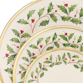 Show products in the Holiday pattern