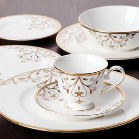 Show products in category Opal Innocence, Scroll, Gold