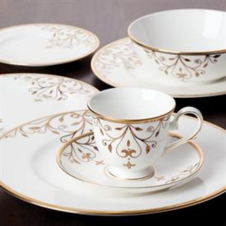 Picture for pattern Opal Innocence, Scroll, Gold