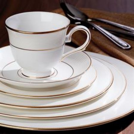 Picture for pattern Opal Innocence, Stripe, Gold