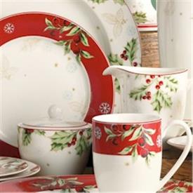 Show products in the Treasured Traditions pattern