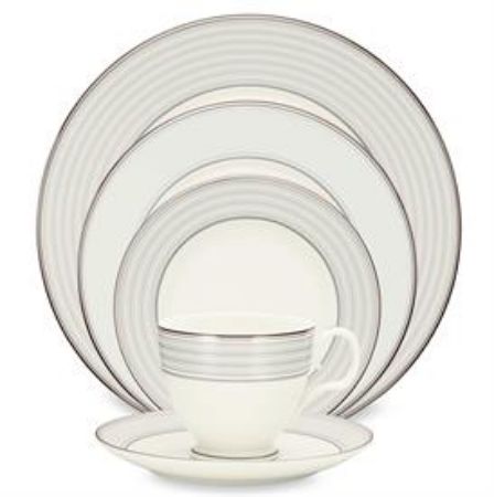 Picture for pattern Windsor Platinum