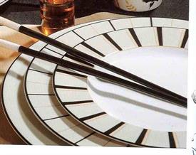 Show products in the Kimono Wide Stripes pattern