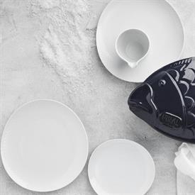 Show products in the Junto White pattern