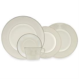 Picture for category Modern Love by Monique Lhuillier