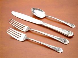 Show products in the Royal Windsor pattern