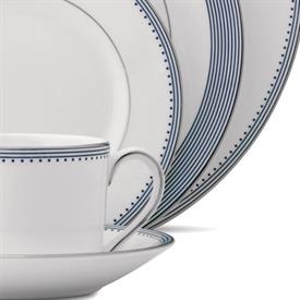 Show products in the Grosgrain Indigo pattern