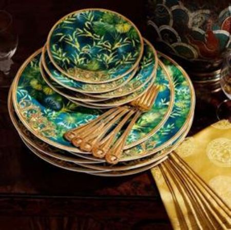 Picture for pattern Jungle by Versace