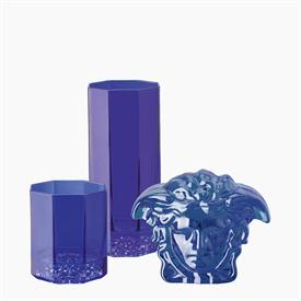 Show products in category Medusa Lumiere Blue