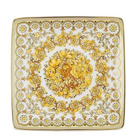 Show products in category Versace Tribute