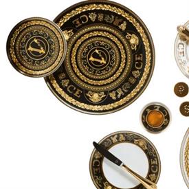 Show products in category Virtus Gala Black