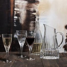 Show products in the Fantasy pattern