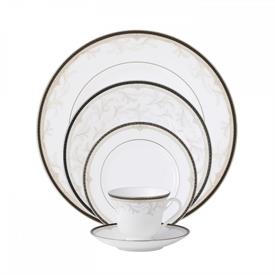 Show products in the Brocade pattern