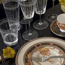 Show products in the Dynasty pattern