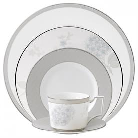 Show products in the Patina Platinum pattern