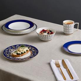 Show products in category Renaissance Gold