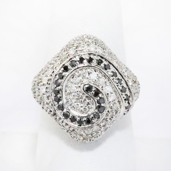 Picture of 14k White Gold , Colorless & Black Diamond Ring 