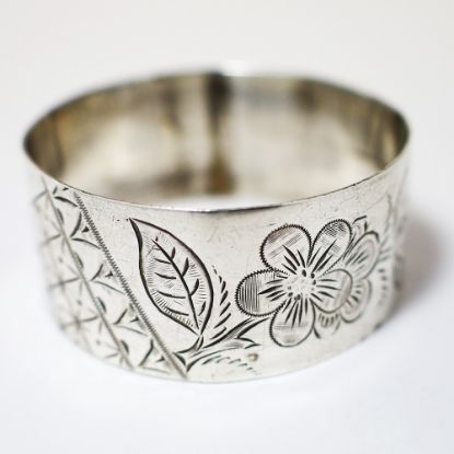 Picture of "Lessing" Napkin Ring Sterling Silver