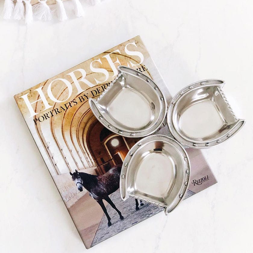 Show products in category Equestrian