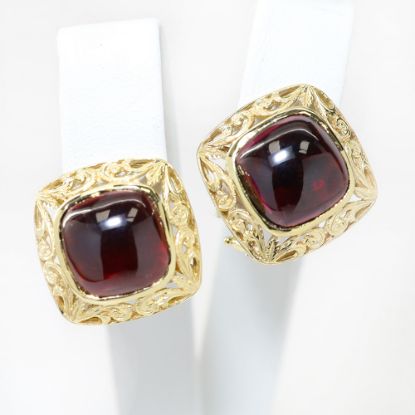 Picture of 14k Yellow Gold Square Garnet Earring Studs