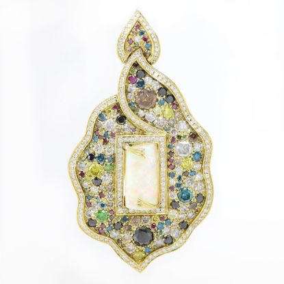 Picture of 18k Yellow Gold Opal & Diamond Pendant