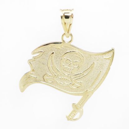 Picture of 14k Yellow Gold Buccaneers Flag Pendant