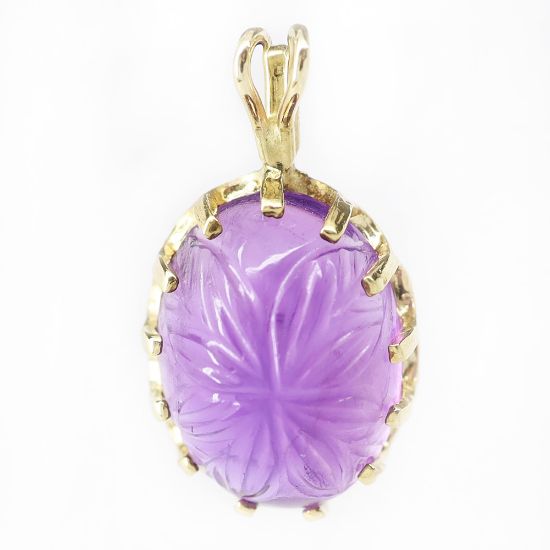 Picture of 14k Yellow Gold Oval Amethyst Pendant