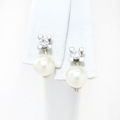 Picture of 18k White Gold Pearl & Diamond Earrings