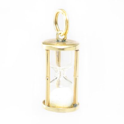 Picture of 14k Yellow Gold 'Kiss Timer' Hourglass Charm
