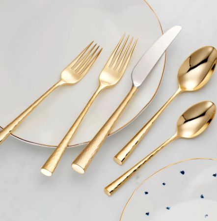 Picture for pattern Imperial Caviar Gold by Marchesa