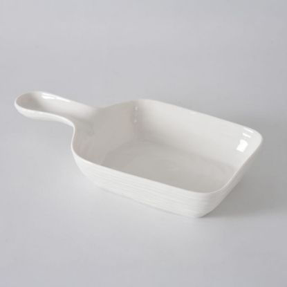 Picture of 'Le Blanc' Serving Dish with Handle