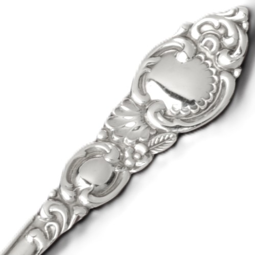 Show products in the Navarre pattern