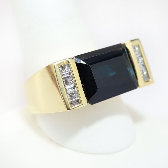 Picture of 14k Yellow Gold Tourmaline & Diamond Ring