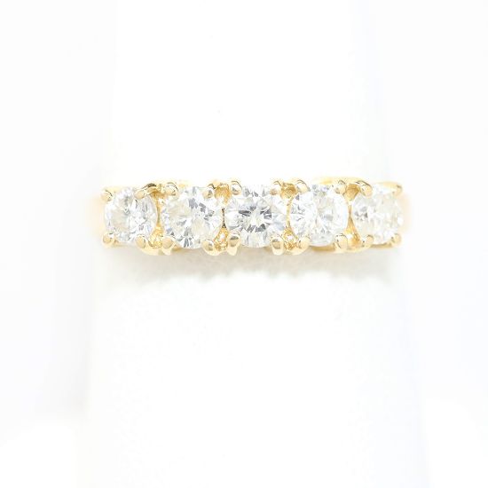 Picture of 14k Yellow Gold Diamond Ring Band