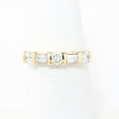 Picture of 14k Yellow Gold Diamond Band