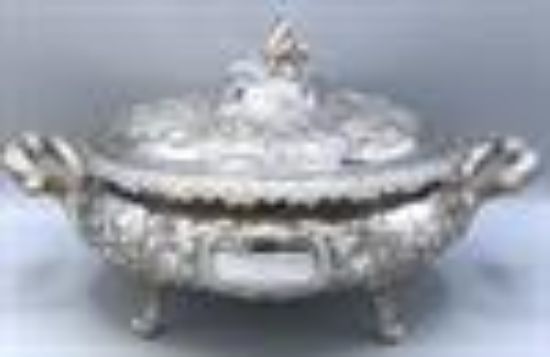 Picture of 8.5 Inch Covered Serving Dish 