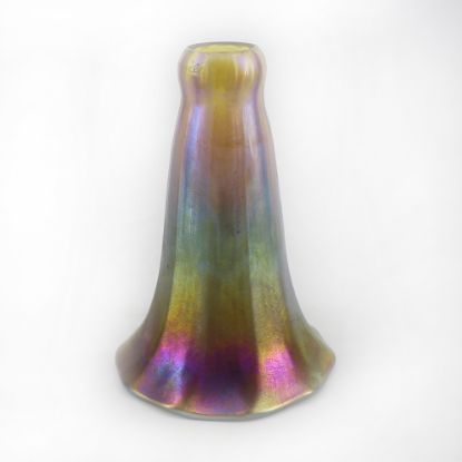 Picture of Favrile Lily Lamp Shade
